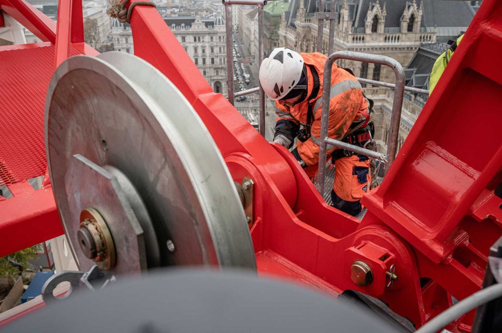 تعمیرات-تاورکرین